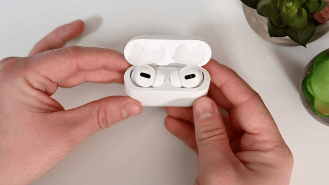 What is the difference between the AirPods Pro and the AirPods?